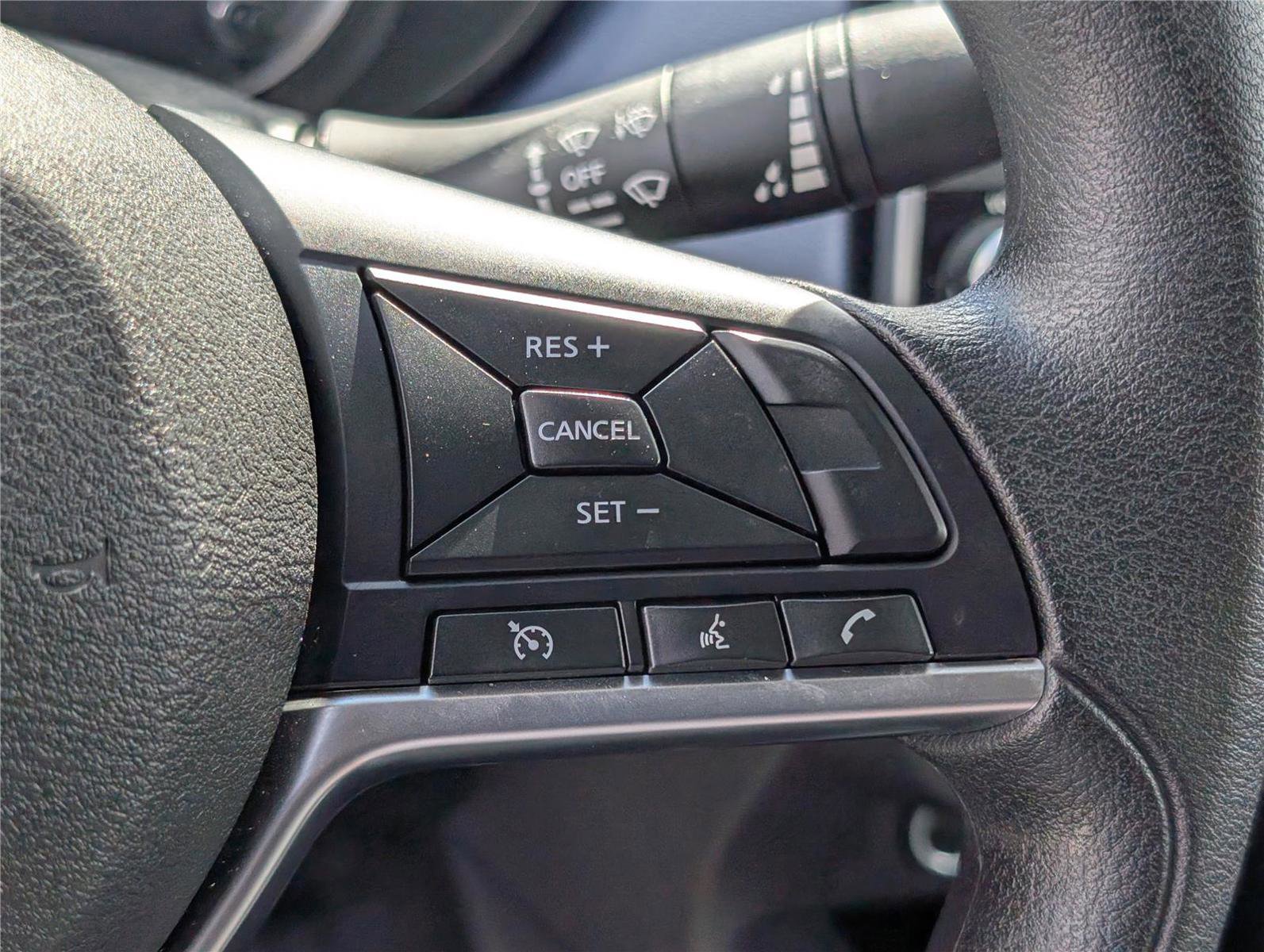 Used 2024 Nissan Versa SV w/ Trunk Package image 21