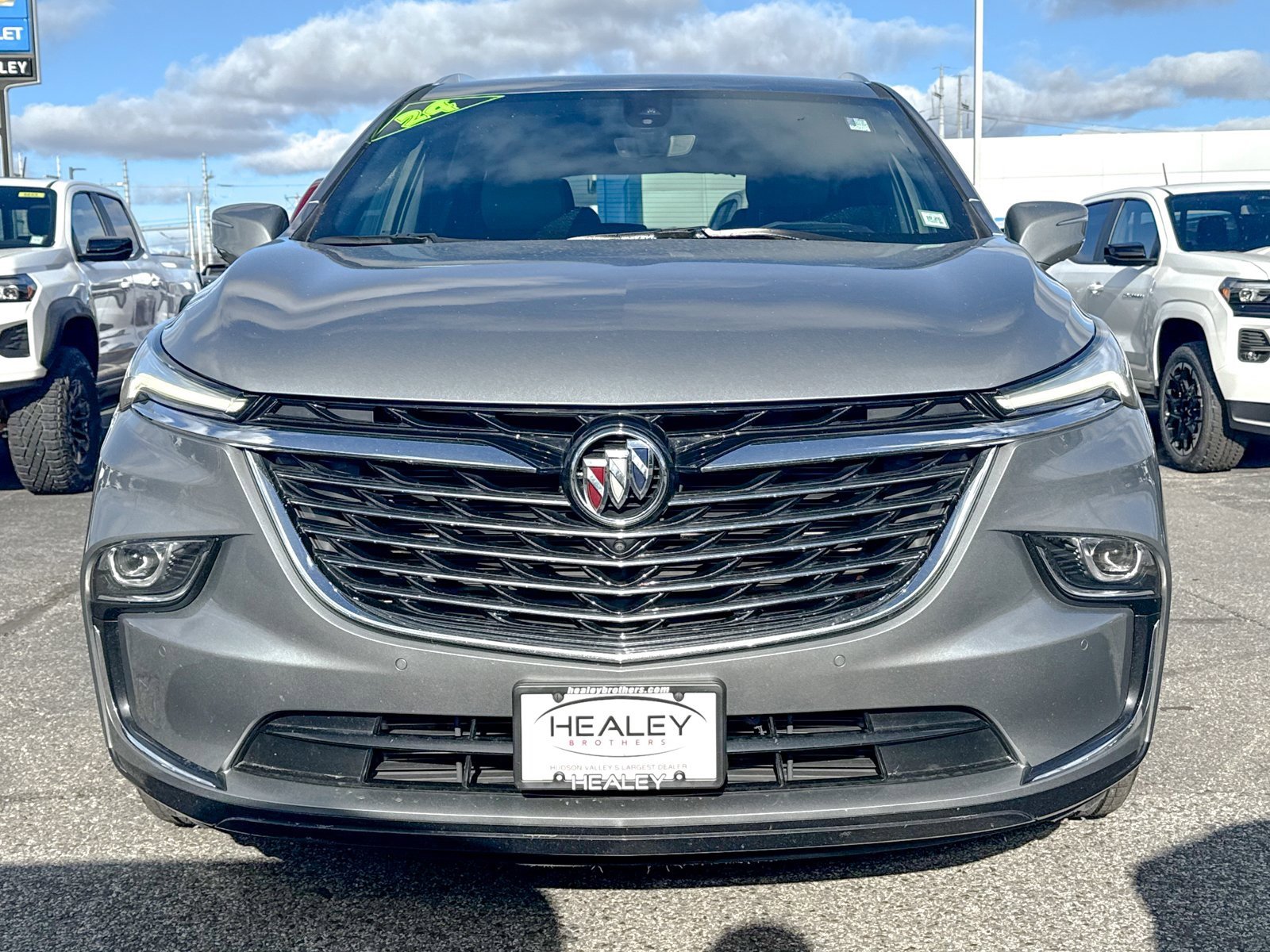 Certified 2024 Buick Enclave Premium image 2