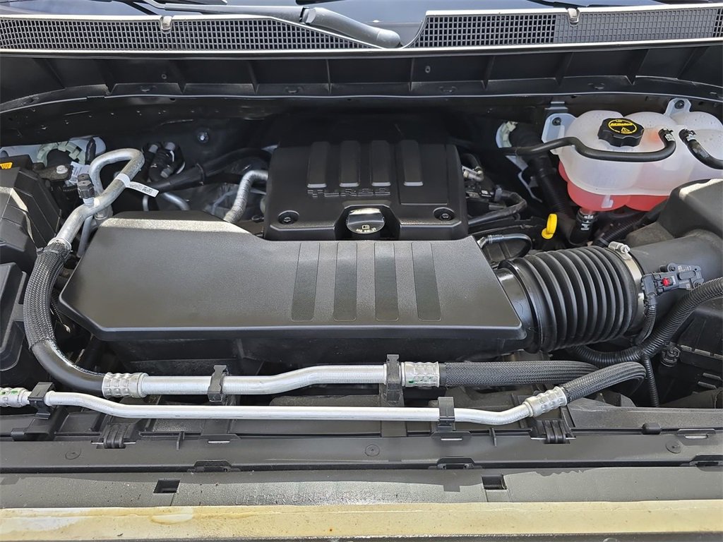 Used 2024 Chevrolet Silverado 1500 W/T image 31