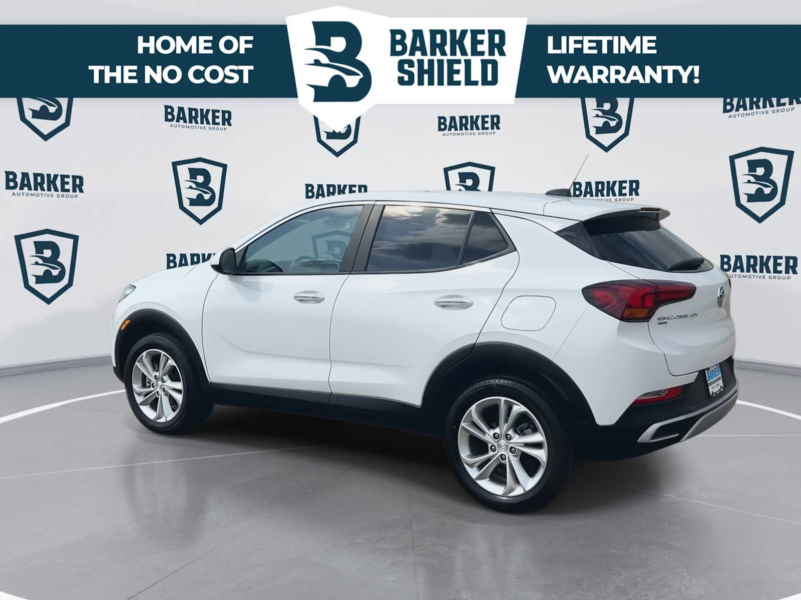 Used 2023 Buick Encore GX Preferred w/ Cold Weather Comfort Package AWD/4WD image 7