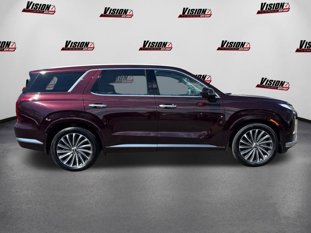 Used 2023 Hyundai Palisade Calligraphy AWD/4WD image 4