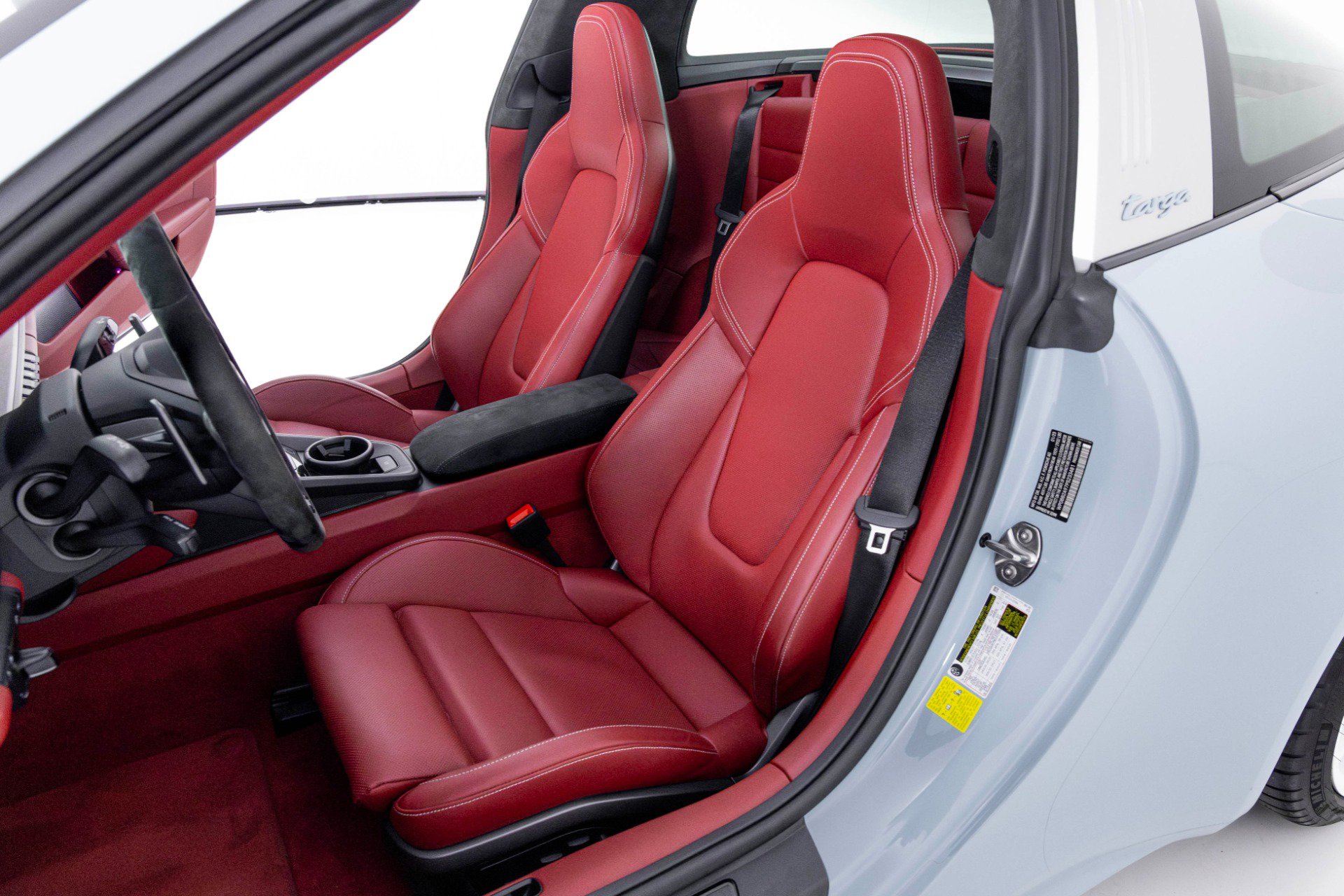 Used 2023 Porsche 911 Targa 4 GTS image 17