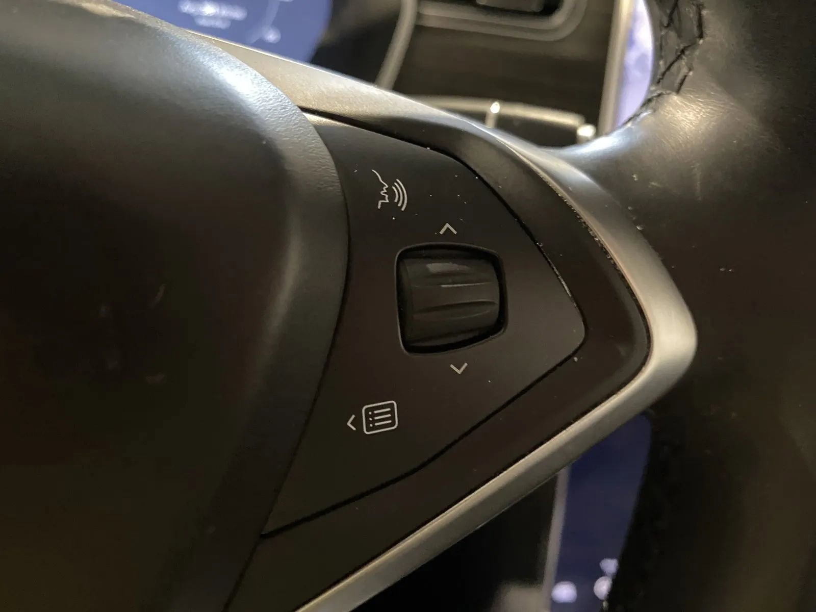 Used 2016 Tesla Model S AWD image 16