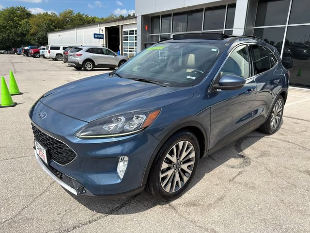 Used 2020 Ford Escape Titanium FWD image 3