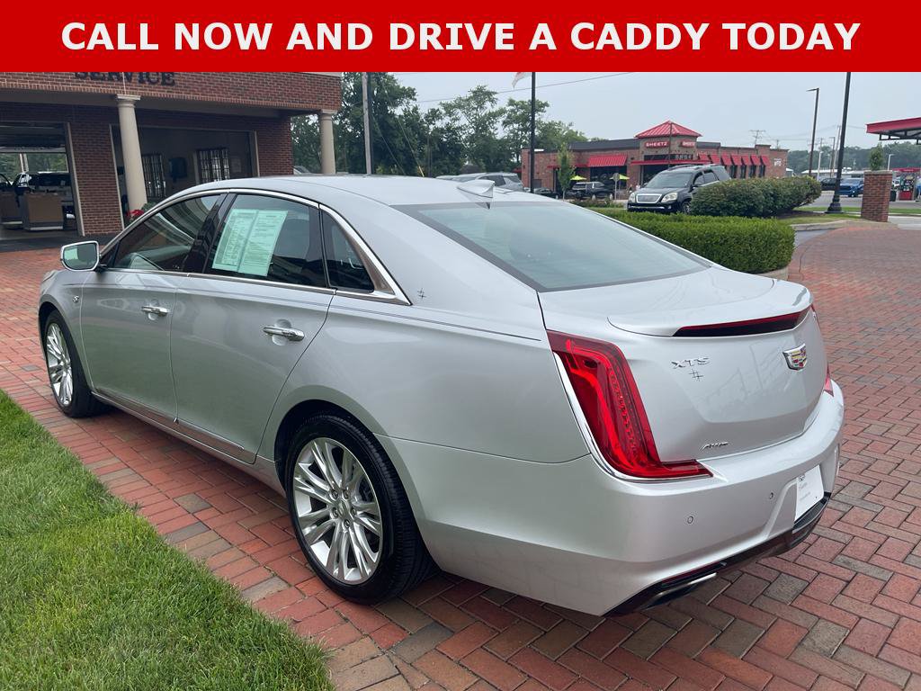 Used 2018 Cadillac XTS Luxury AWD/4WD image 10