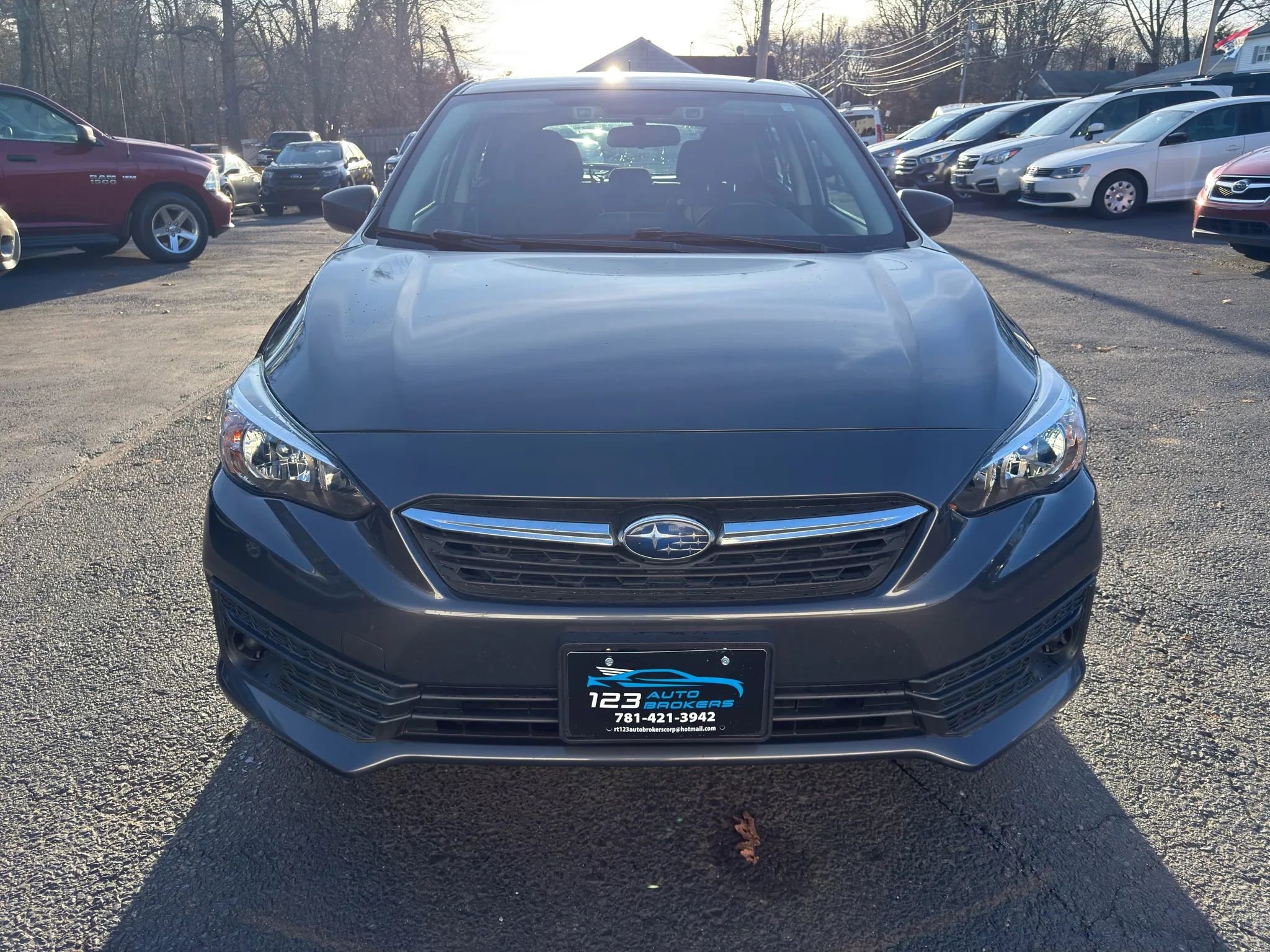 Used 2020 Subaru Impreza 2.0i image 2