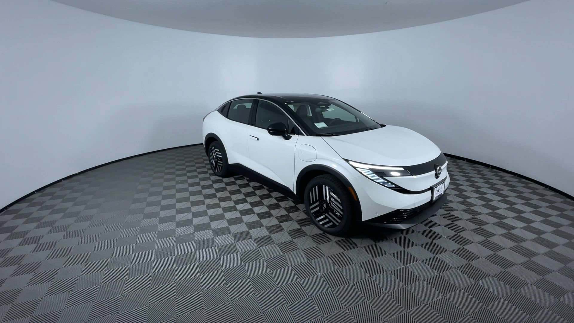New 2026 Nissan Leaf SV+ w/ Floor Mat Package (SV+) FWD image 2