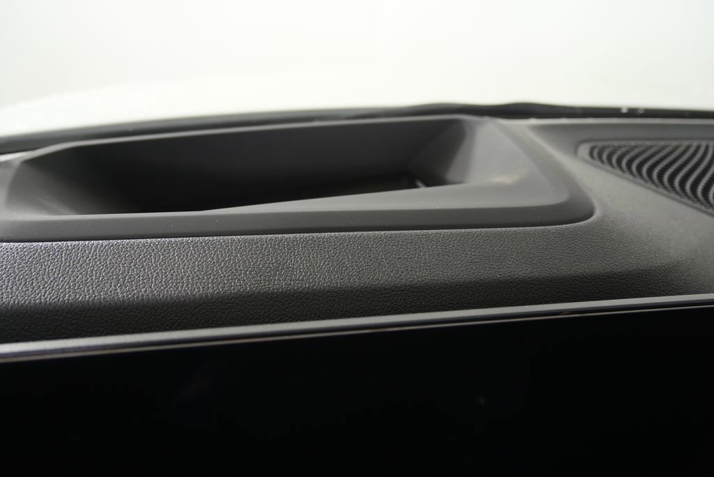 Certified 2025 BMW M440i image 19