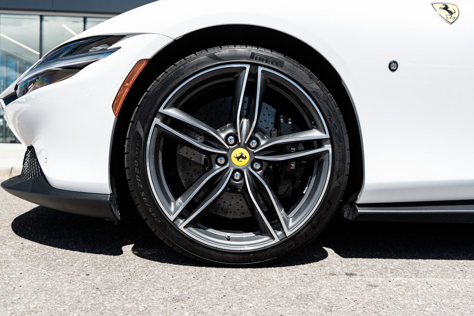 Used 2024 Ferrari Roma Spider RWD image 6