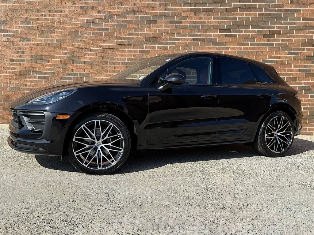 New 2026 Porsche Macan Turbo image 1