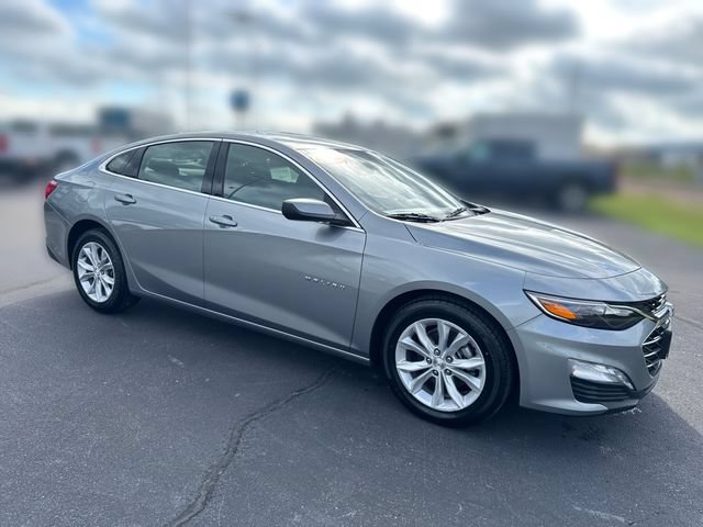 Used 2025 Chevrolet Malibu LT FWD image 7