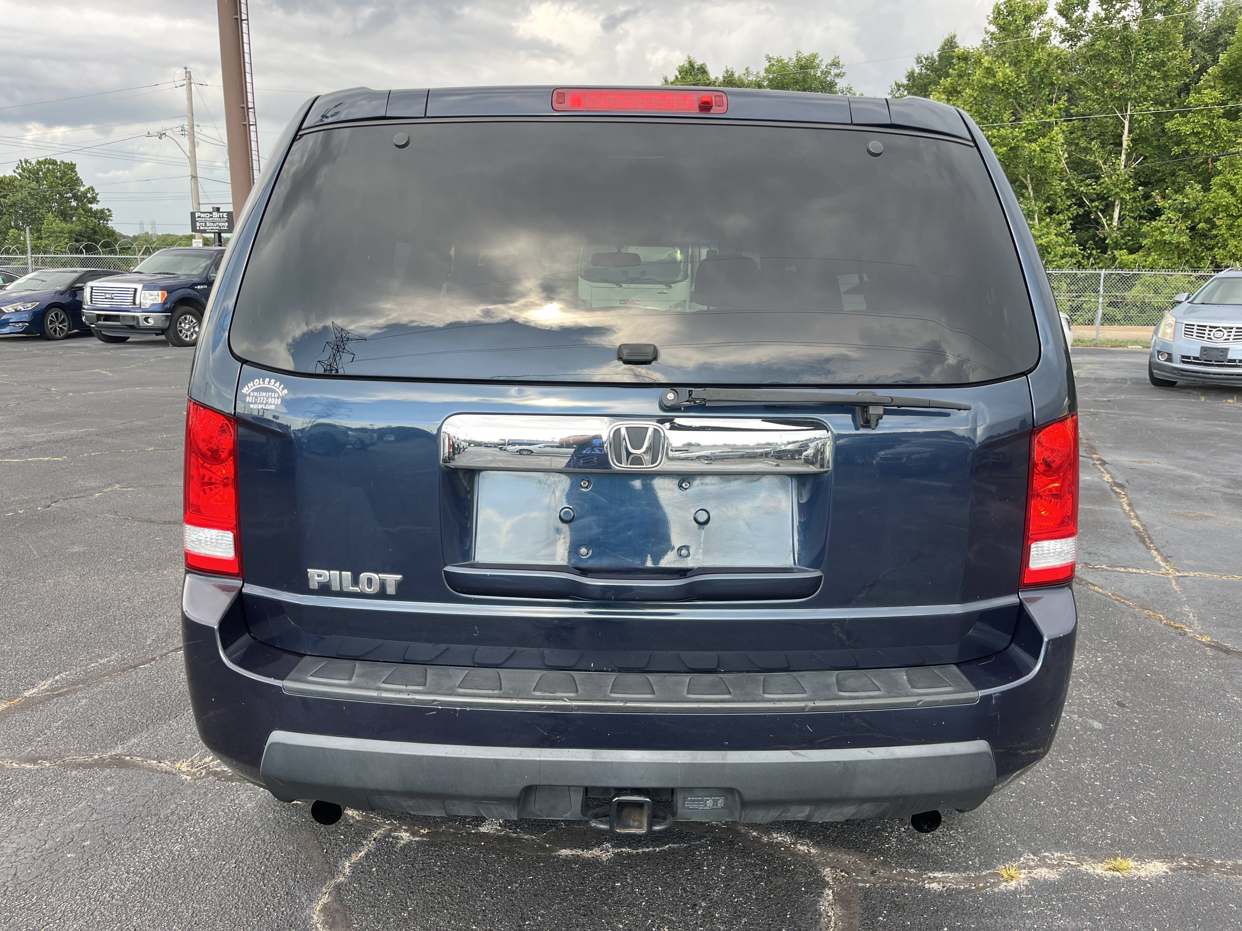 Used 2011 Honda Pilot LX image 4