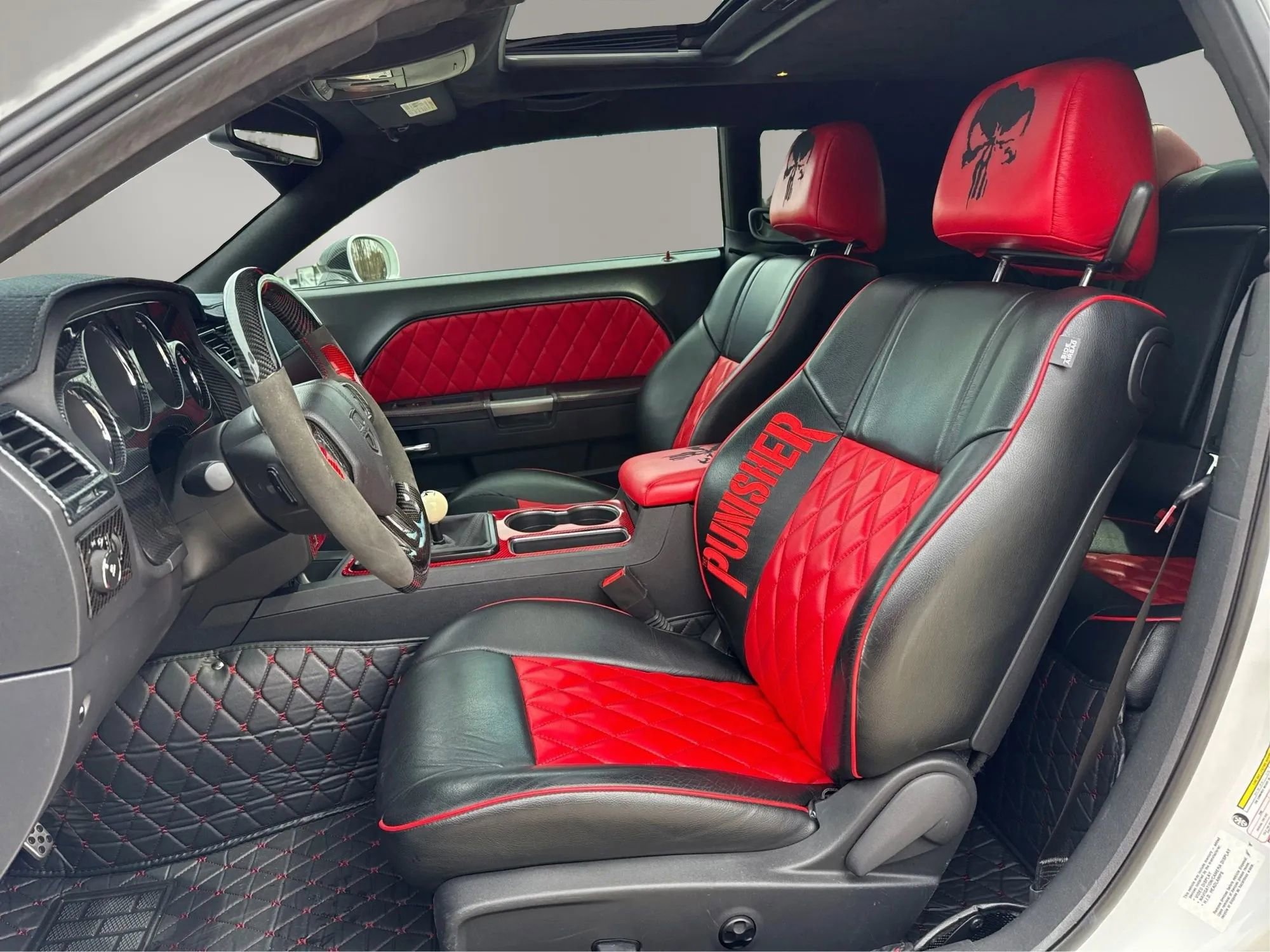 Used 2013 Dodge Challenger R/T Plus image 9