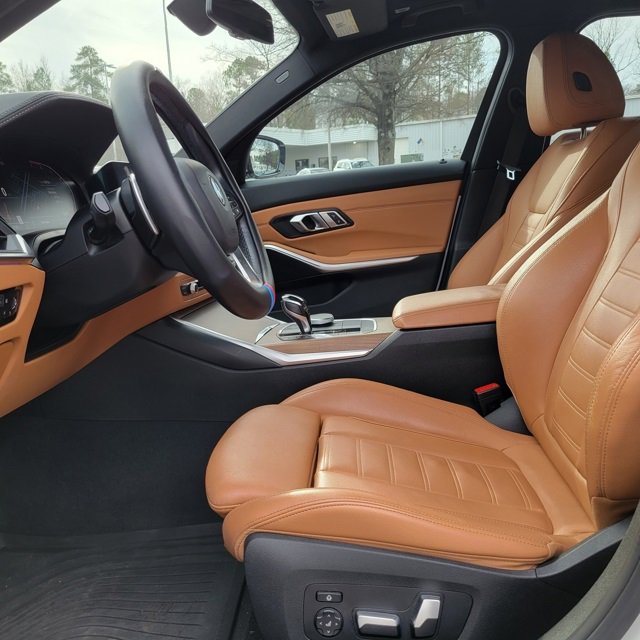 Used 2019 BMW 330i Sedan w/ Premium Package image 8