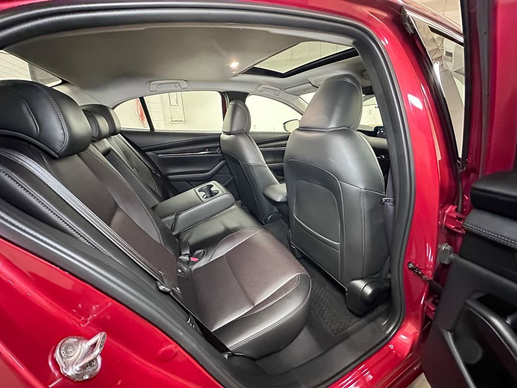 Used 2021 MAZDA MAZDA3 2.5 Turbo Sedan w/Premium Plus image 27