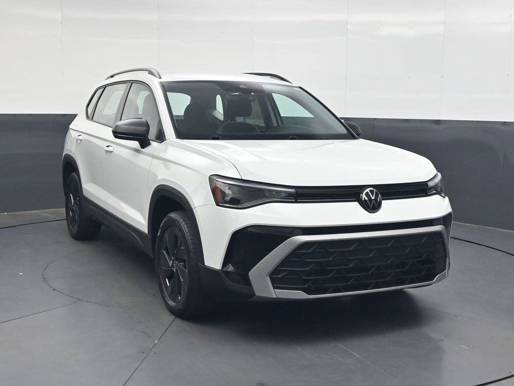 Used 2025 Volkswagen Taos S FWD image 2