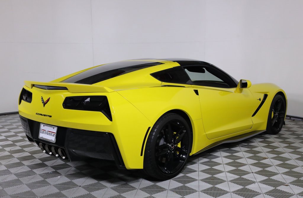 Used 2015 Chevrolet Corvette Stingray Coupe w/ 2LT Preferred Equipment Group image 6