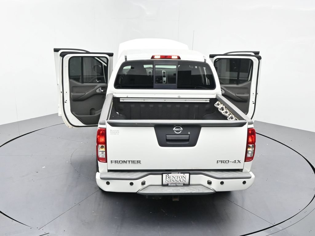 Used 2018 Nissan Frontier PRO-4X AWD/4WD image 25