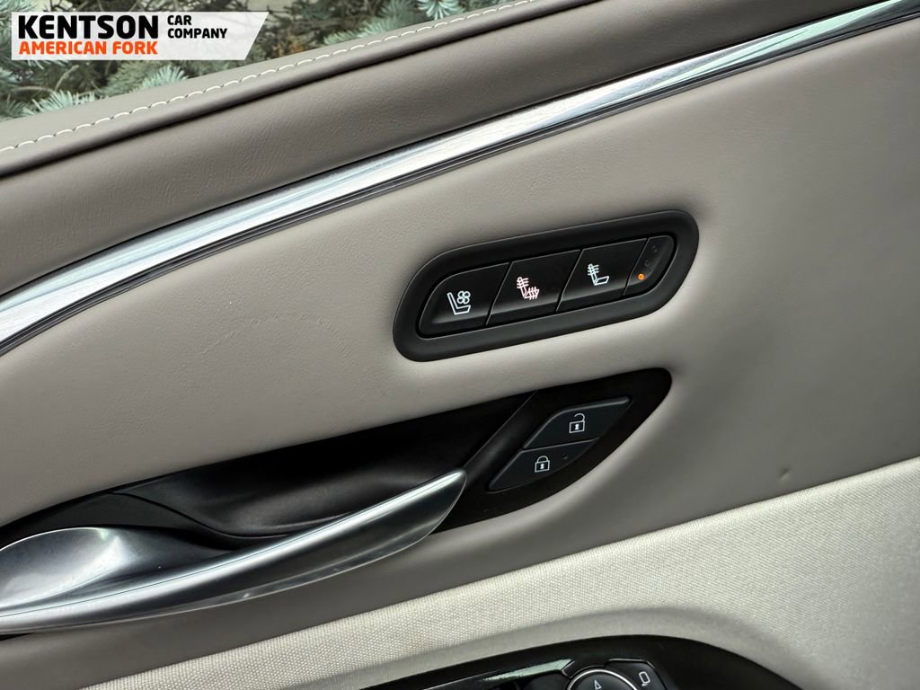 Used 2024 Cadillac Escalade Sport Platinum w/ LPO, ONYX Package image 26