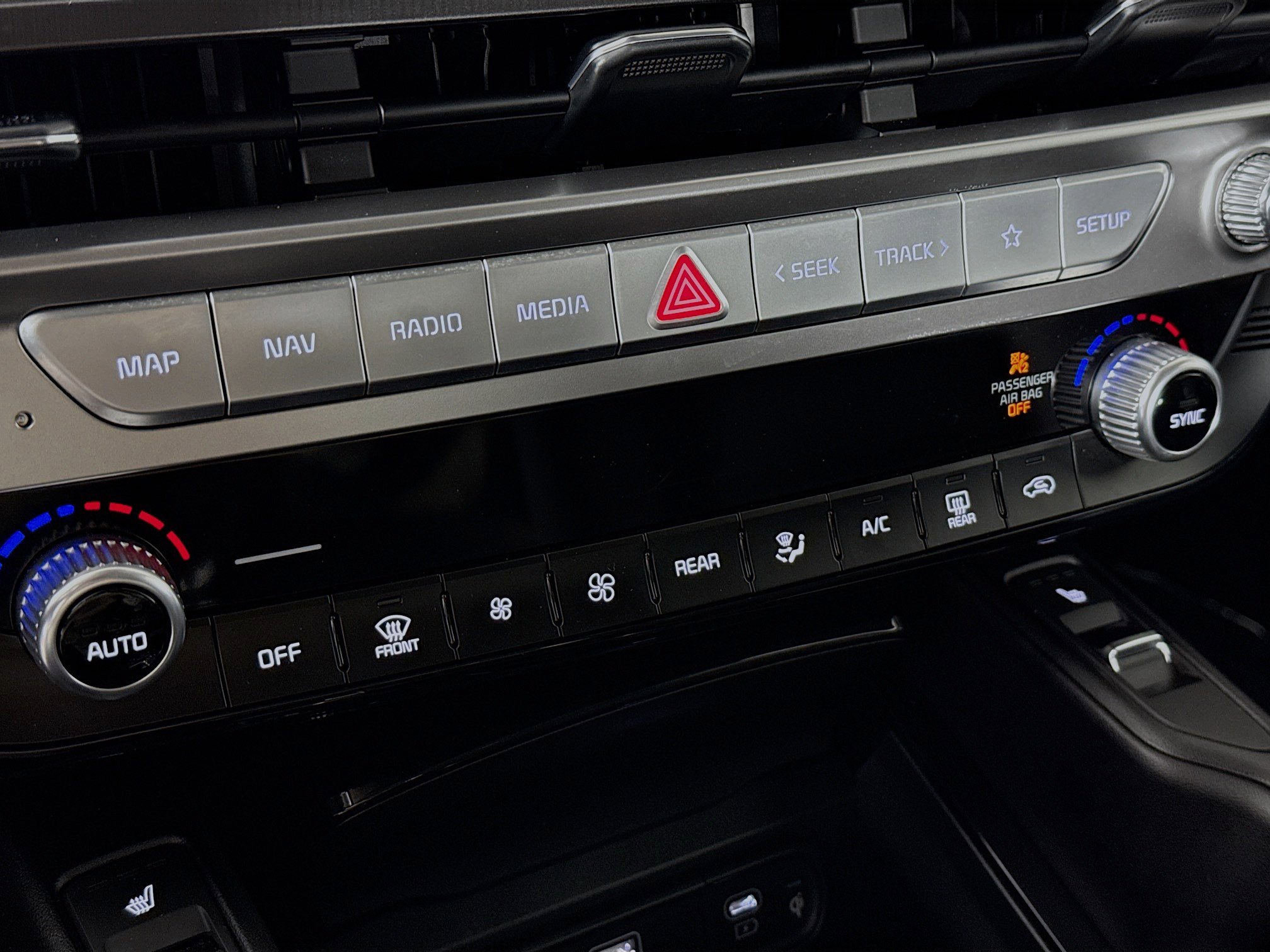 Used 2025 Kia Telluride S image 19