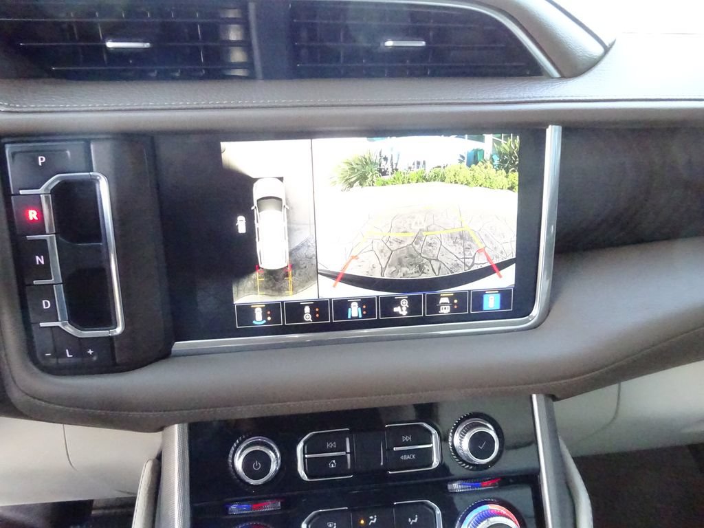 Certified 2022 GMC Yukon XL Denali w/ Max Trailering Package AWD/4WD image 28