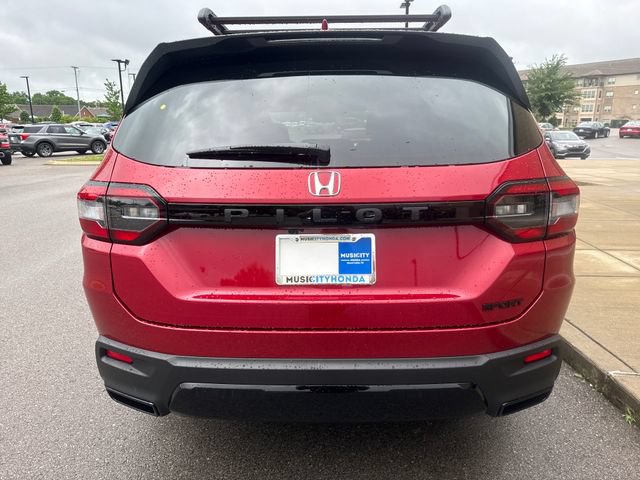 New 2026 Honda Pilot Sport image 3