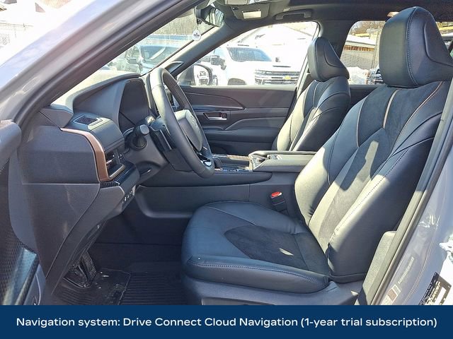 Used 2026 Toyota Grand Highlander AWD Hybrid image 2