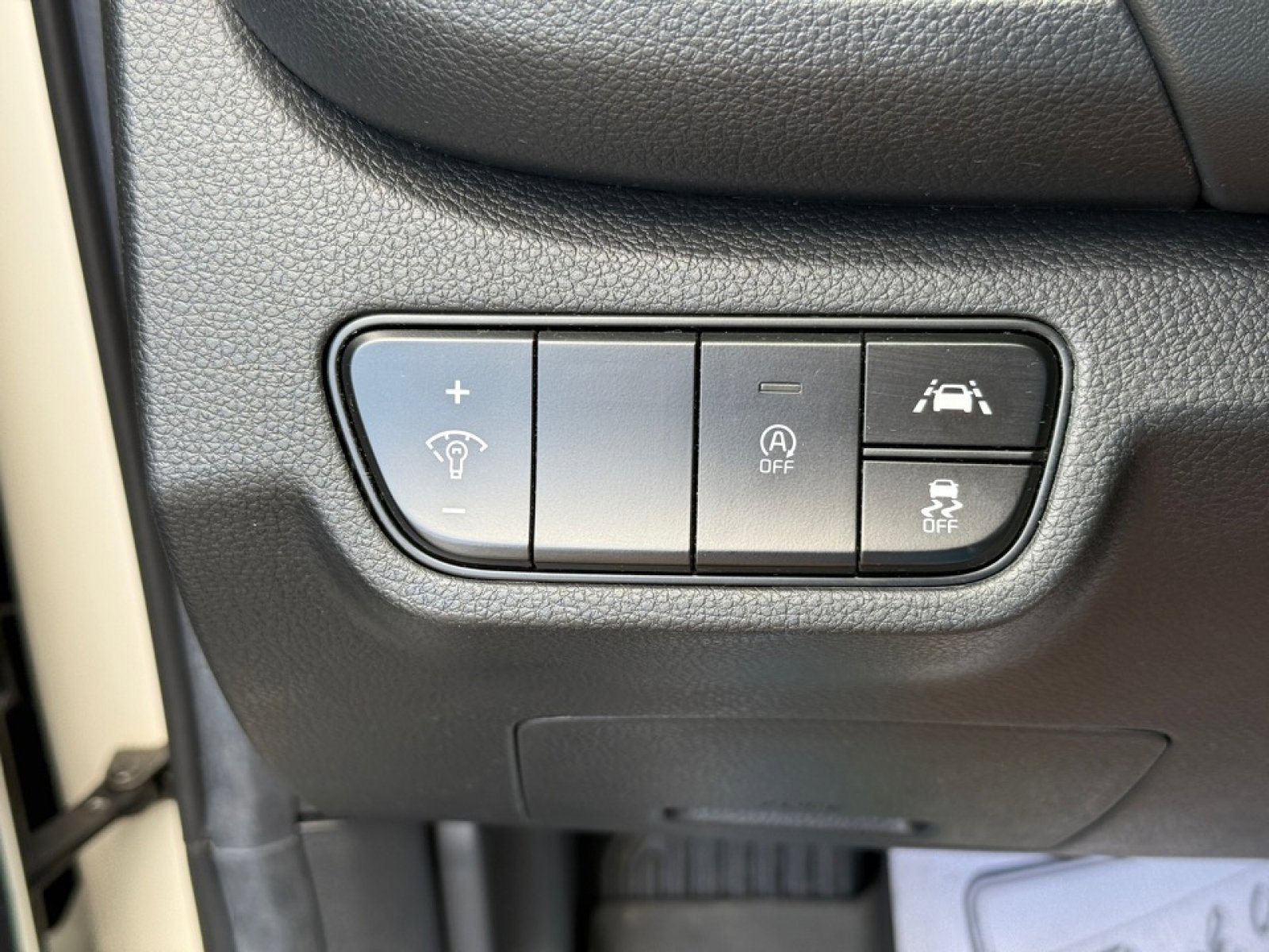 Used 2021 Kia Seltos SX image 34