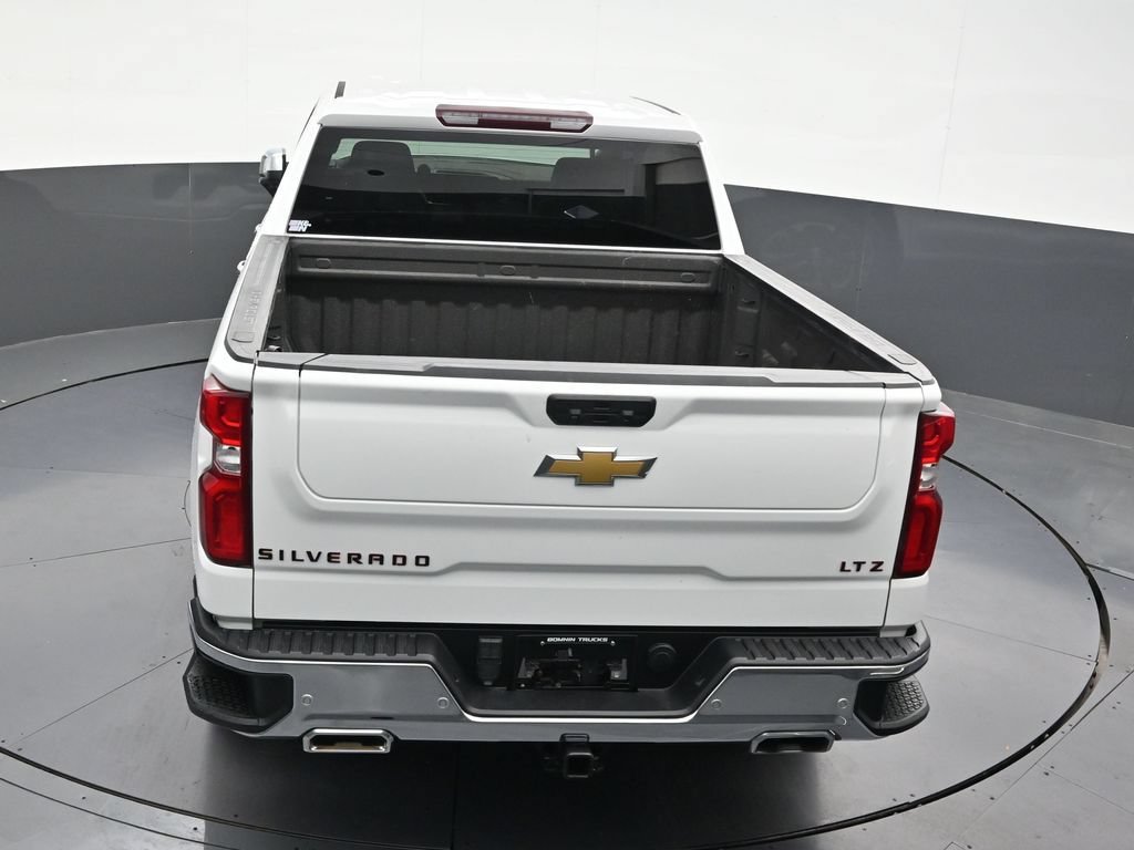 Used 2023 Chevrolet Silverado 1500 LTZ w/ Z71 Off-Road Package AWD/4WD image 19
