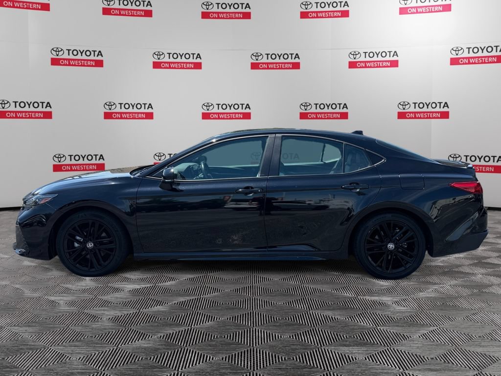 Certified 2025 Toyota Camry SE FWD image 8