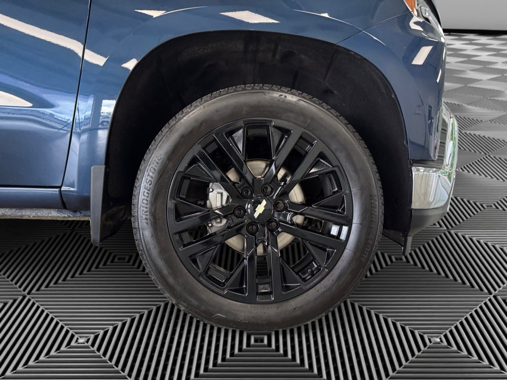 Used 2021 Chevrolet Silverado 1500 LTZ w/ Technology Package AWD/4WD image 10