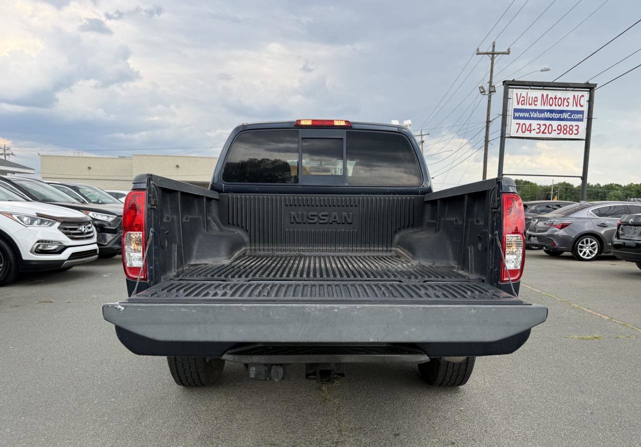 Used 2017 Nissan Frontier Desert Runner RWD image 11