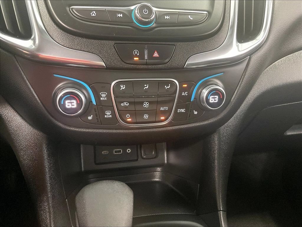 Used 2023 Chevrolet Equinox LT AWD/4WD image 25