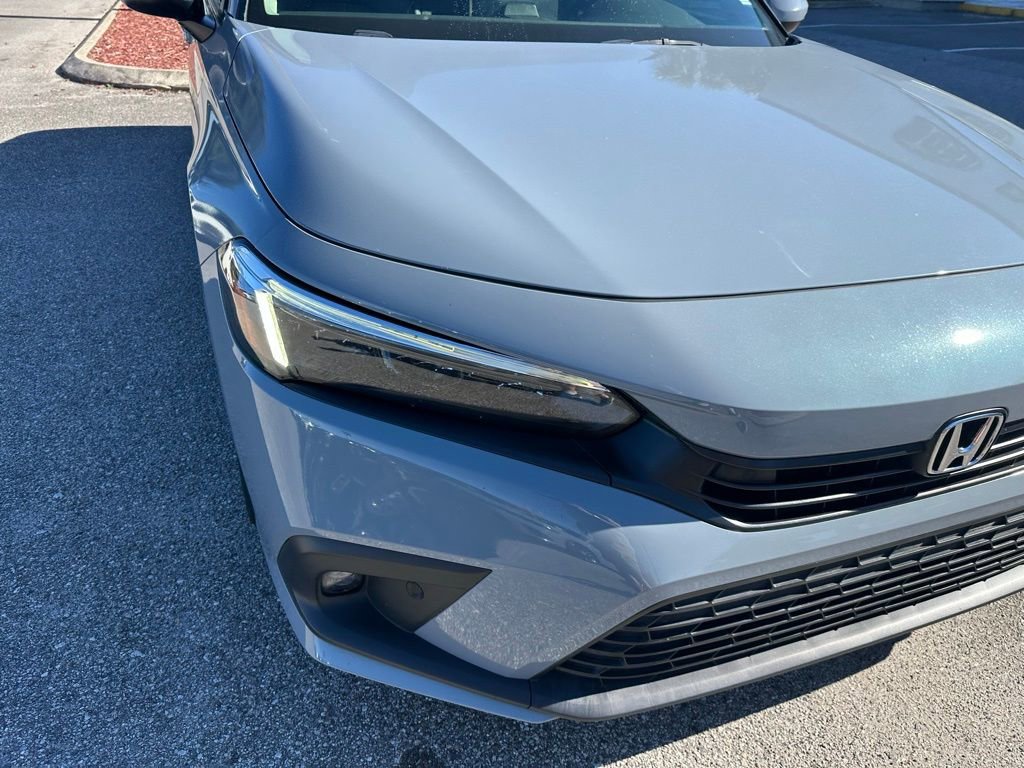 Used 2023 Honda Civic Touring image 14