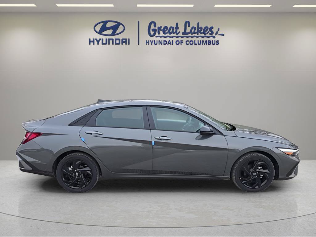 New 2026 Hyundai Elantra Sport FWD image 6