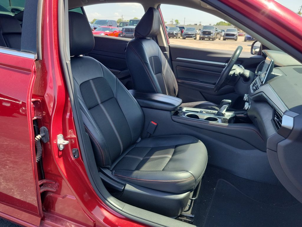 Used 2023 Nissan Altima 2.5 SR FWD image 27