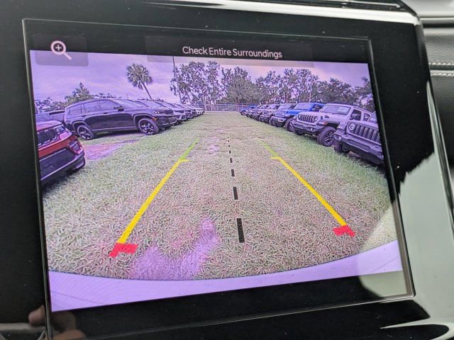 New 2025 Jeep Grand Cherokee Altitude image 19