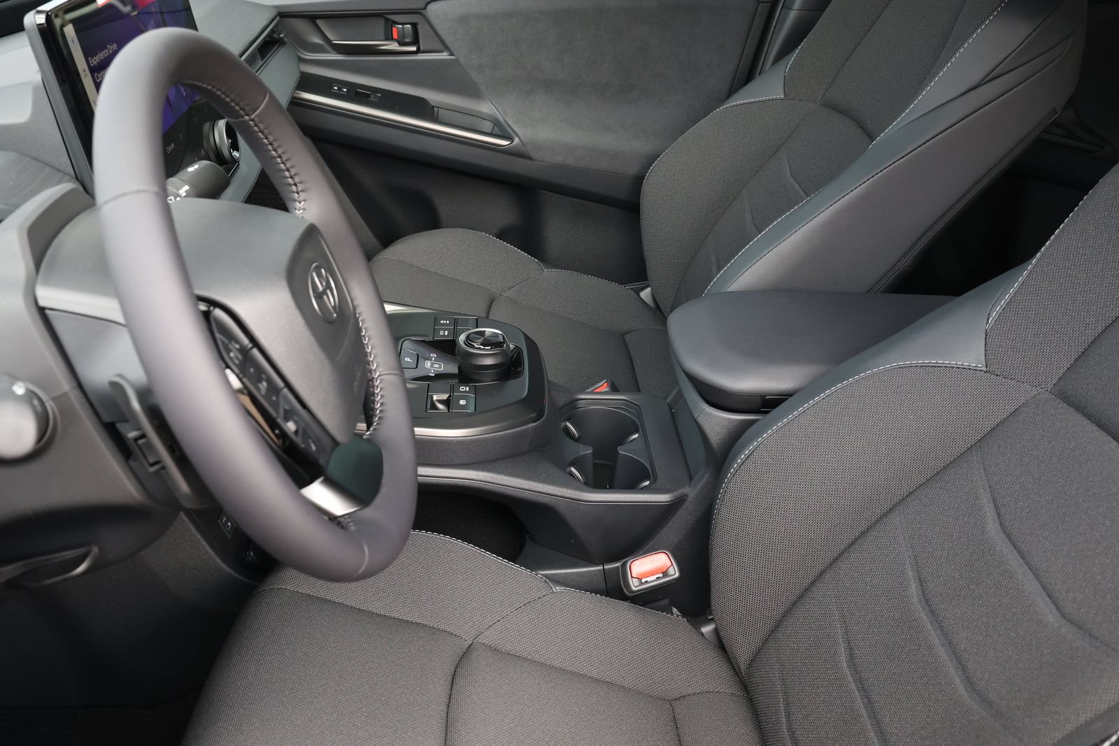 New 2026 Toyota C-HR AWD/4WD image 14