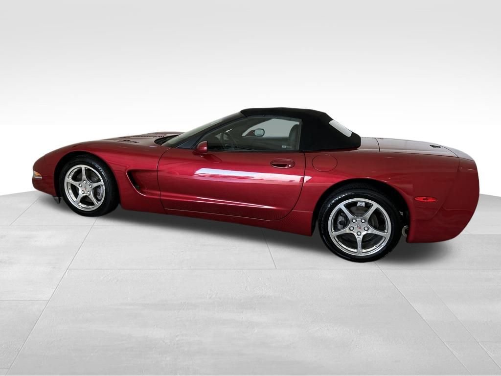 Used 2000 Chevrolet Corvette Convertible w/ Memory Pkg image 2