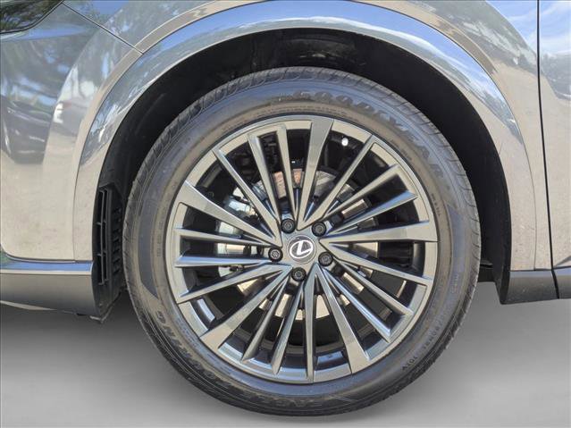 Used 2024 Lexus RX 350 Premium w/ Accessory Package (Z1) image 23