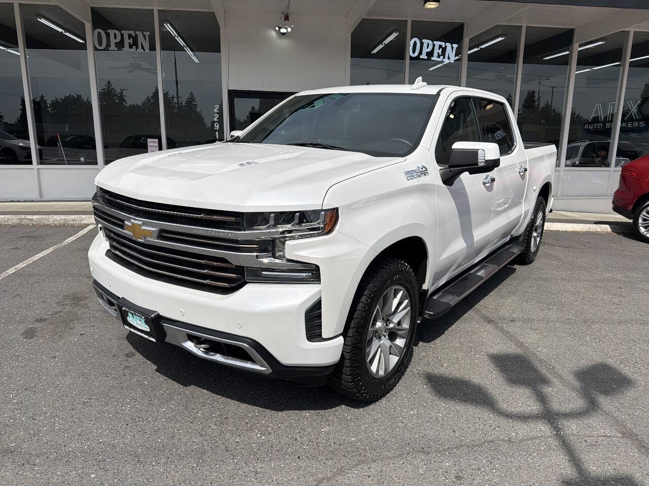 Used 2019 Chevrolet Silverado 1500 High Country w/ Technology Package