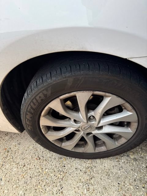 Used 2019 Nissan Sentra SV FWD image 13