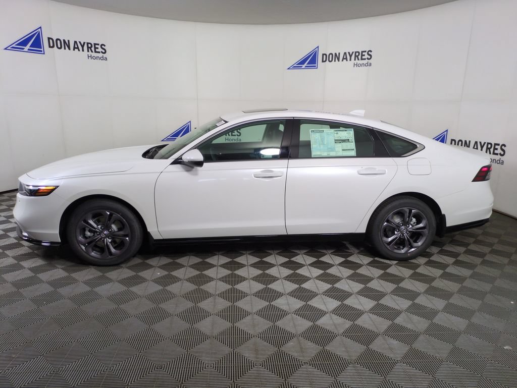 New 2026 Honda Accord EX-L image 2