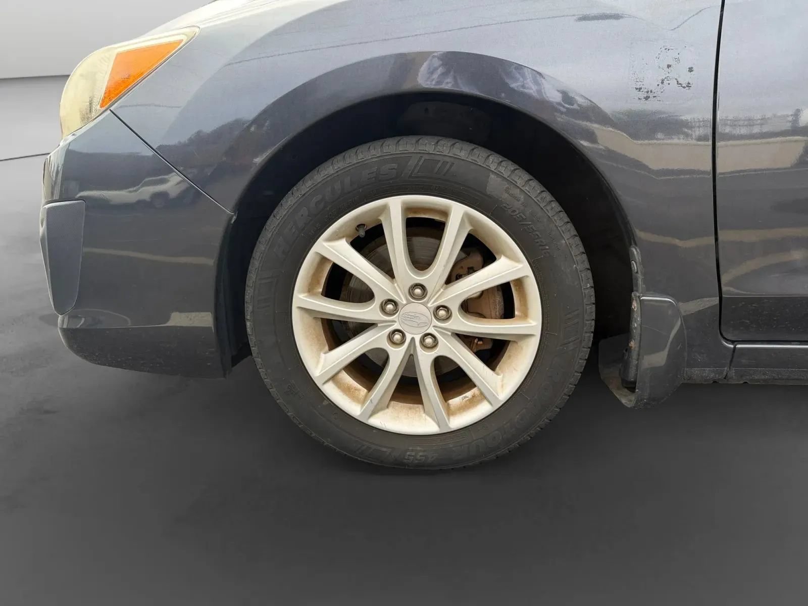 Used 2014 Subaru Impreza 2.0i Premium AWD/4WD image 9