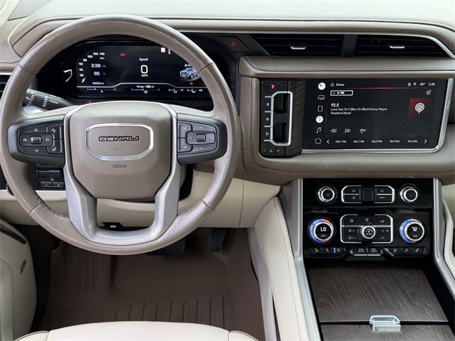 Used 2022 GMC Yukon Denali w/ Max Trailering Package image 8