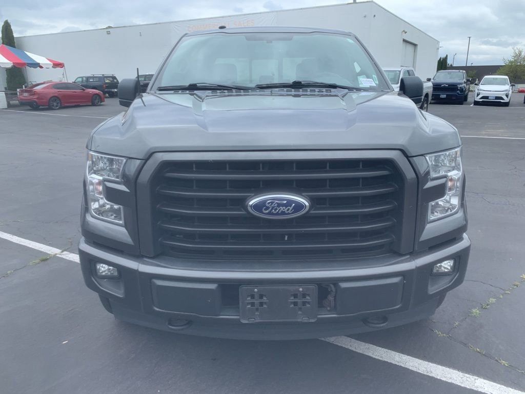 Used 2017 Ford F150 XLT w/ Equipment Group 302A Luxury AWD/4WD image 6