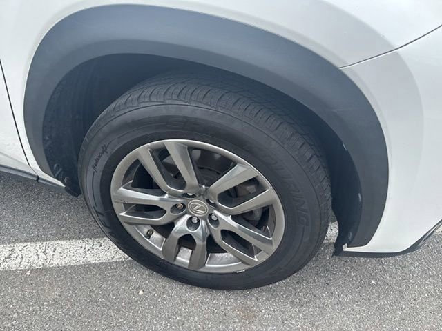 Used 2015 Lexus NX 300h AWD w/ Luxury Package image 7