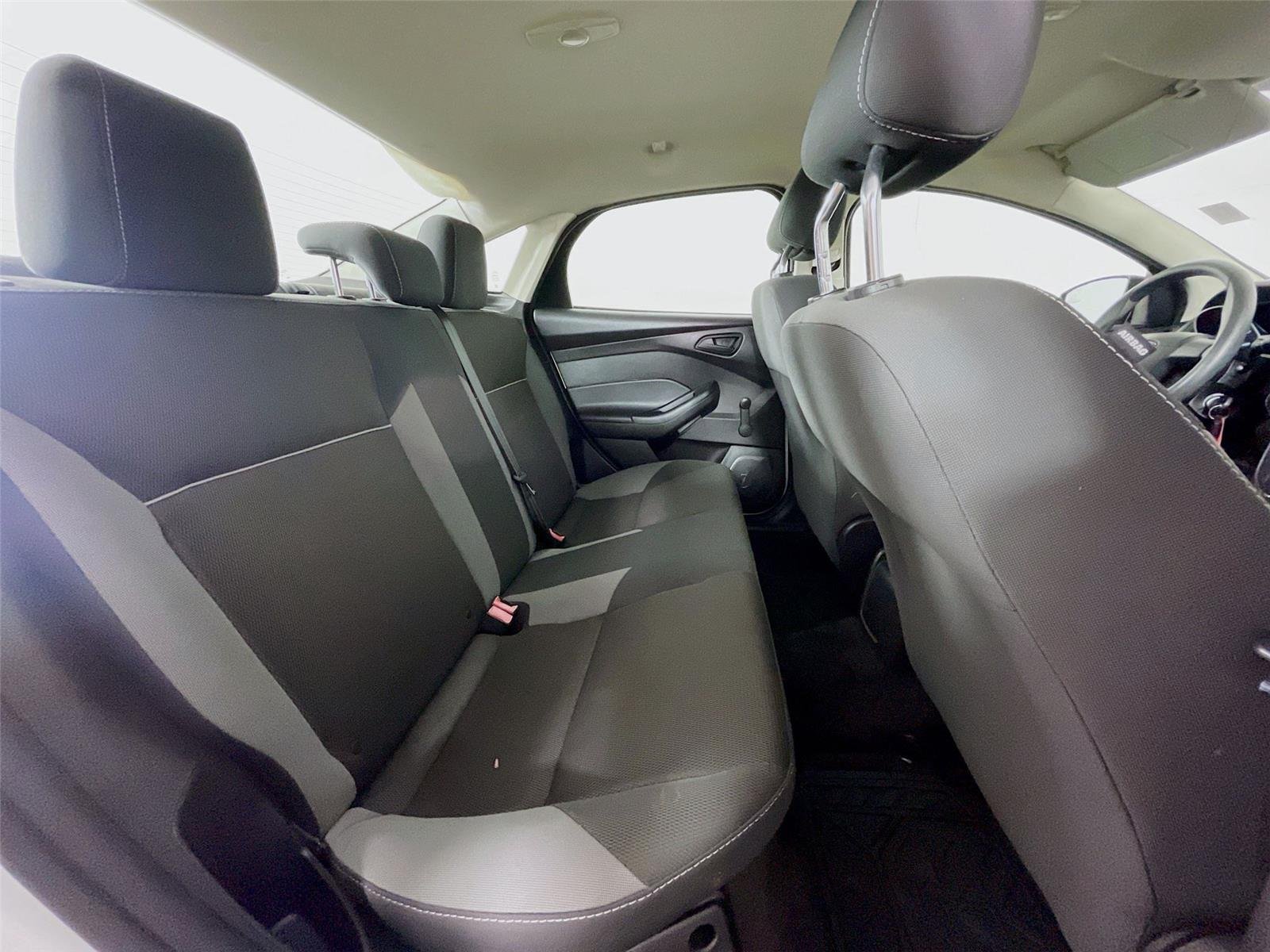 Used 2013 Ford Focus S FWD image 28