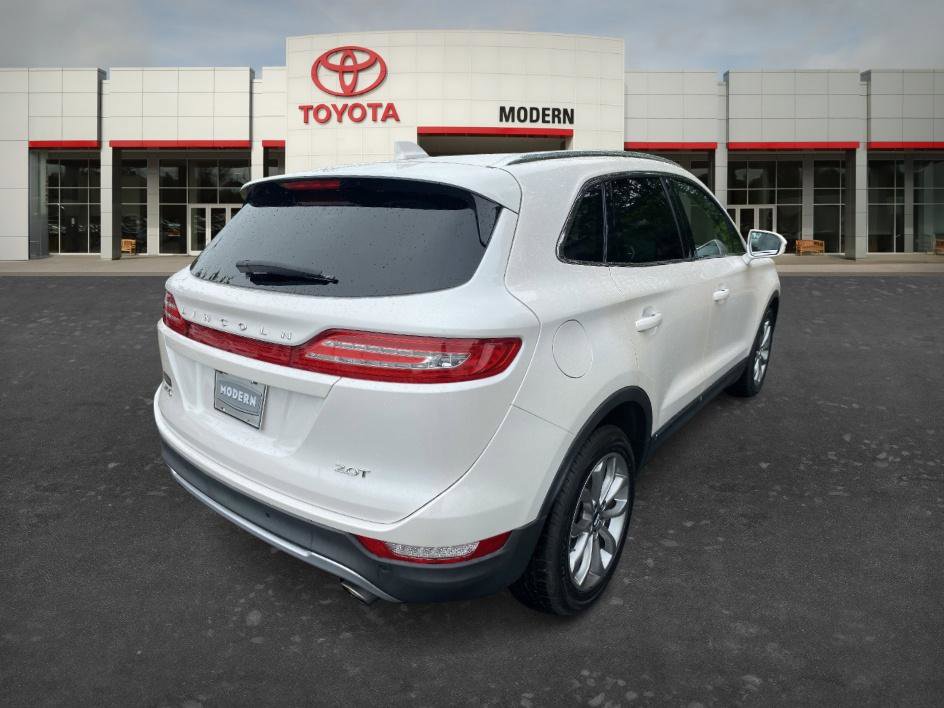 Used 2018 Lincoln MKC Select w/ Select Plus Package FWD image 5