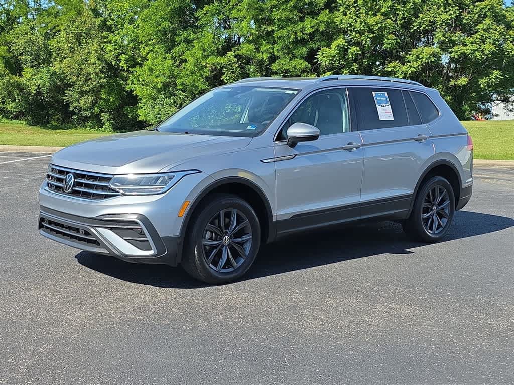 Used 2022 Volkswagen Tiguan SE AWD/4WD image 5